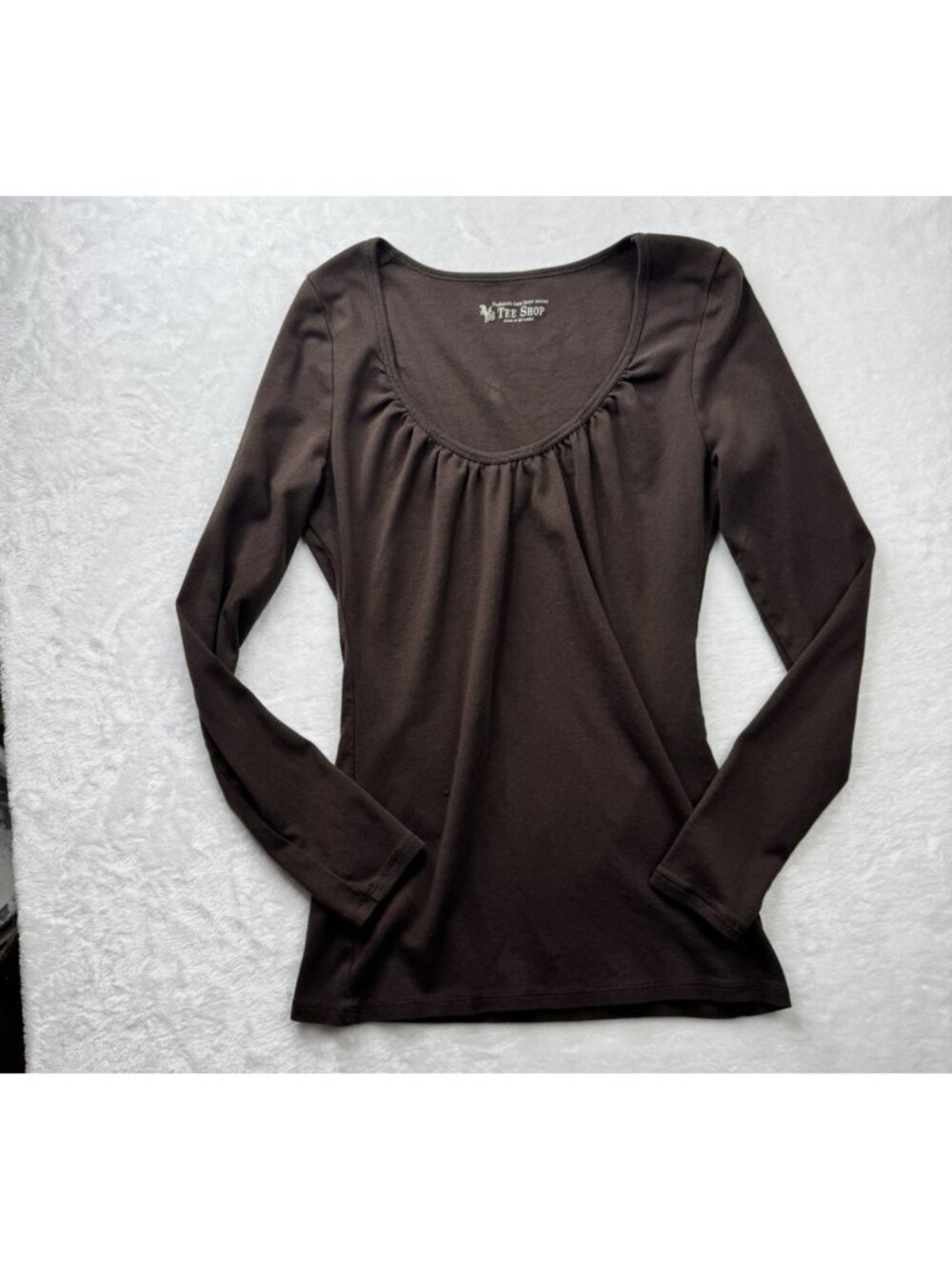 Victorias Secret Size M Womens Tee Shirt Brown Scoop Neck Long Sleeve